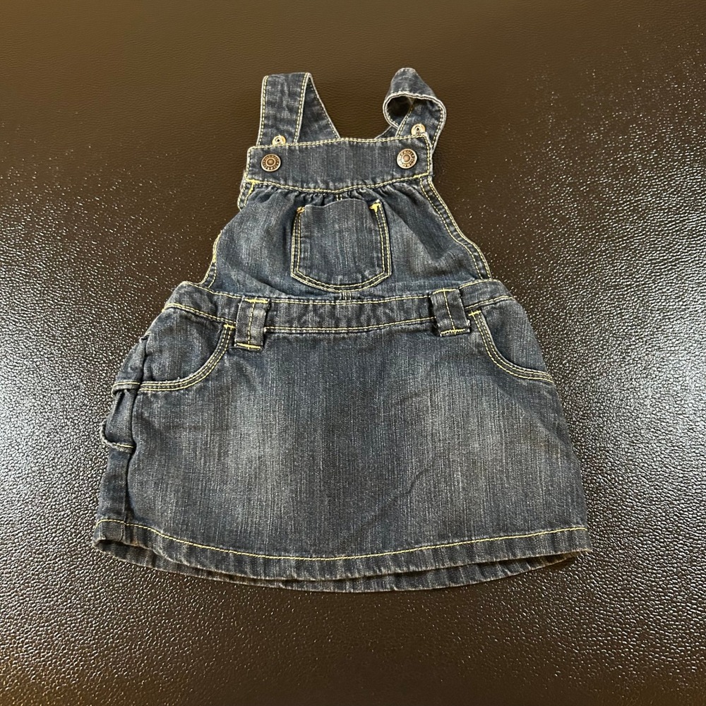 Old Navy Denim Jumper‎ Dress Cute Pocket Detail Adjustable Straps 12-18M